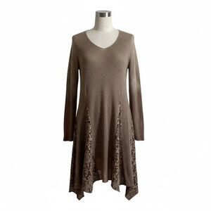 Chic Long Sleeve Brown Dress with Pattern Accents